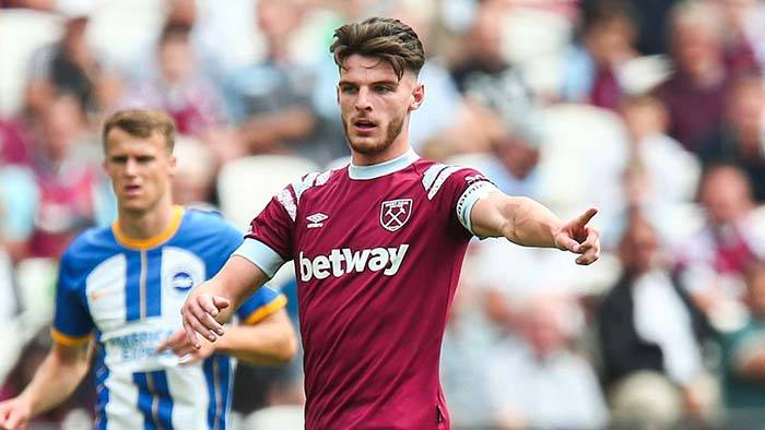 泰州主帅谈苏超夺冠：我们做得还不错，球员心理承受能力很强