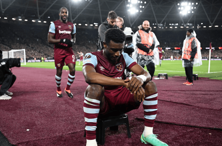 西甲半场：安东尼闪击，费兰戴帽，巴萨暂4-1贝蒂斯